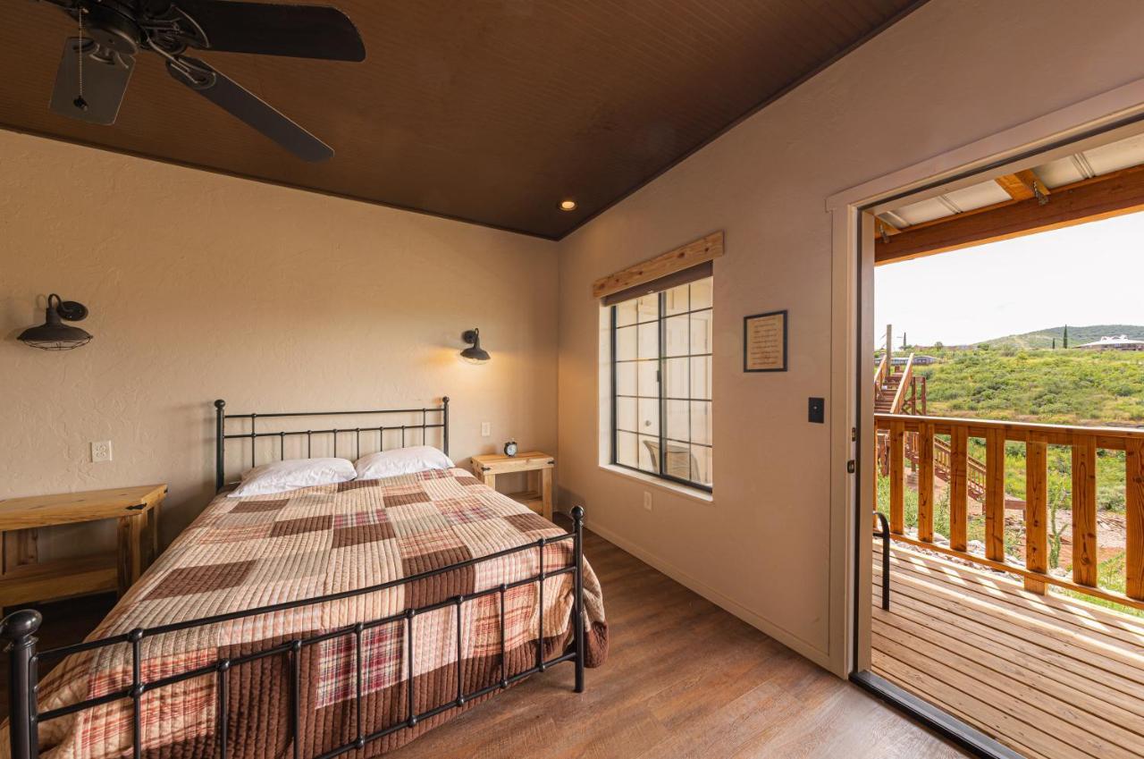 Miners Cabin #4 - King Bed - Private Balcony With Views Tombstone Exterior photo