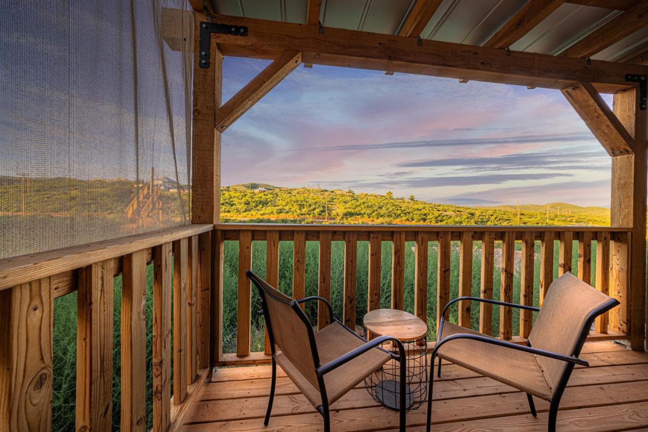 Miners Cabin #4 - King Bed - Private Balcony With Views Tombstone Exterior photo